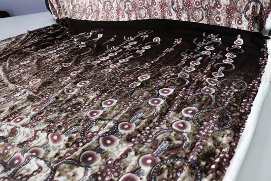 830-LEKKA BAWEŁNIANA DZIANINA WIATROŁAP