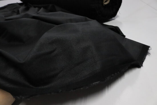 2416- WOSKOWANY ELASTYCZNY JEANS CZERŃ 