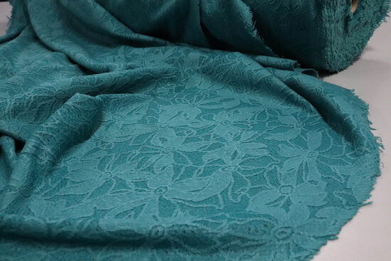 2470-MORSKA TŁOCZONA DZIANINA W KWIATY